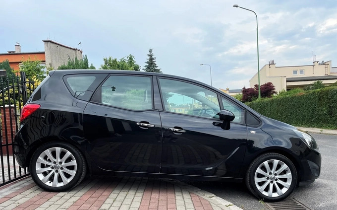 Opel Meriva cena 27500 przebieg: 168000, rok produkcji 2013 z Krośniewice małe 436